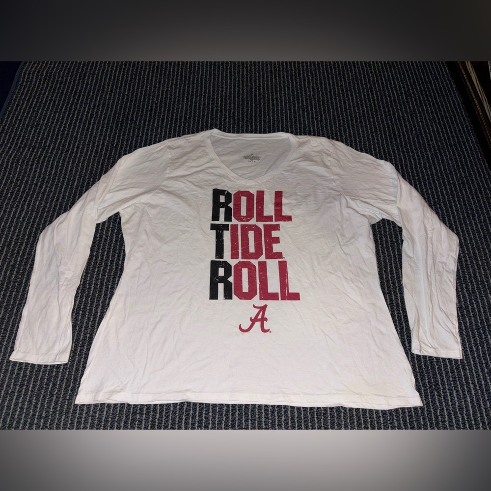 SOLD Alabama Crimson Tide Shirt Women's 3X Roll Tide Roll V-Neck Hourglass Shape